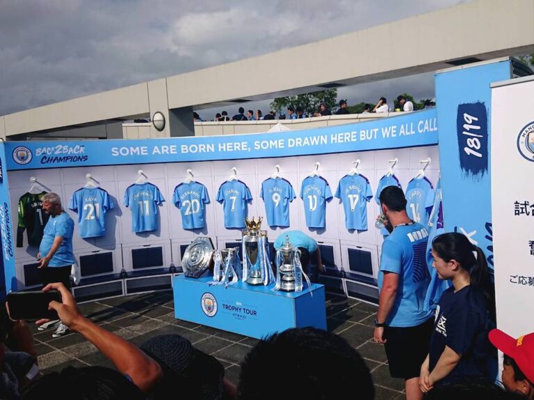 激レア レスターシティー 優勝記念グッズ メンバーズ限定